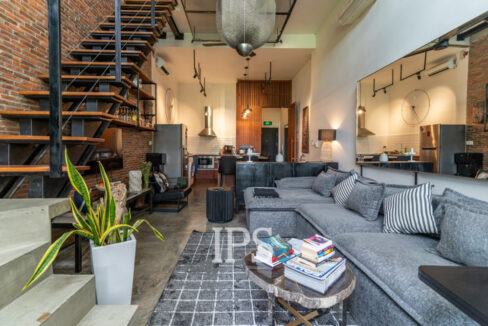 Renovated 2 Bedroom Apartment For Sale - Wat Phnom