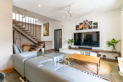 Renovated 3 Bedroom Duplex Apartment For Rent - 7 Makara