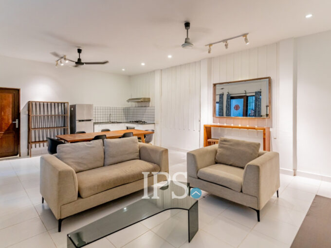 Renovated 2 Bedroom Apartment For Rent - Chakto Mukh
