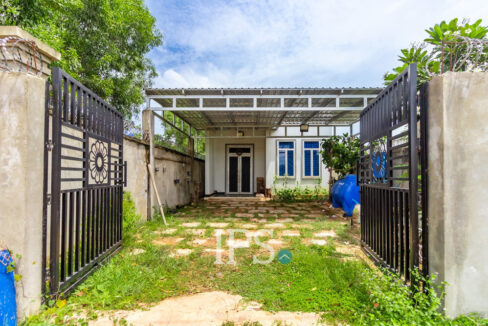 3 Bedroom House For Rent - Svay Dangkum