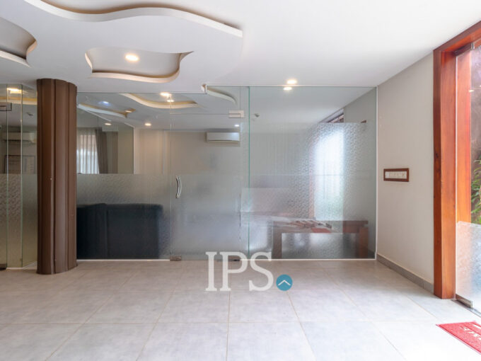 18 Sqm Office Space For Rent - Svay Dangkum