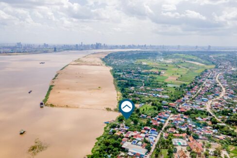 7,375 Sqm Prime Riverfront Land for Sale in Areyksat