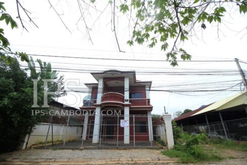 Siem Reap Commercial Villa for Rent -  Trang Village