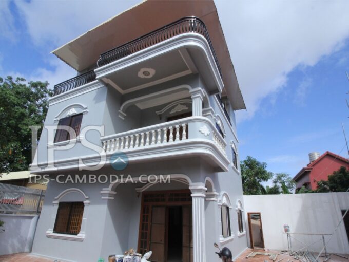 4 bedroom Villa For Rent - Siem Reap