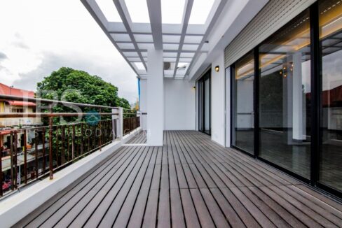 Apartment for Rent in Daun Penh - 3 Bedrooms