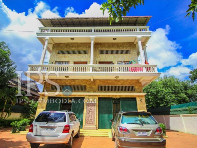 3 Bedroom Apartment for Rent - Trang Village