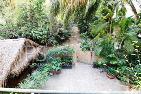 1612011135fcc3d3-ips-five-bedrooms-townhouse-for-rent-in-daun-penh-1457690154-MG9543