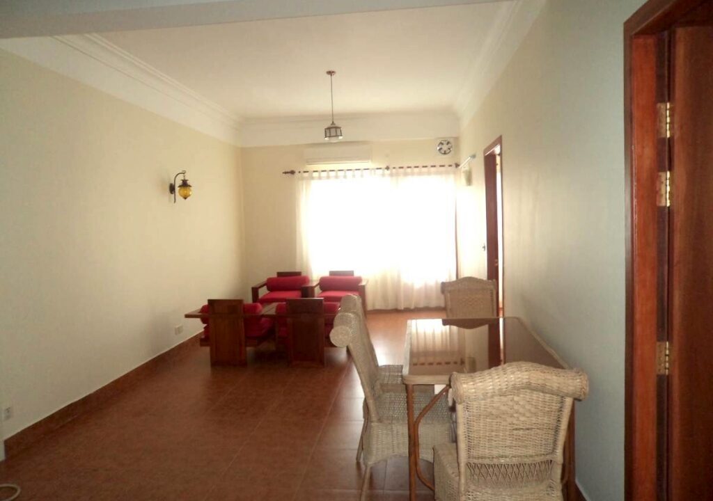 1705111428972e35-6-DSC05211-2BedroomApartmentinToulTomPoung