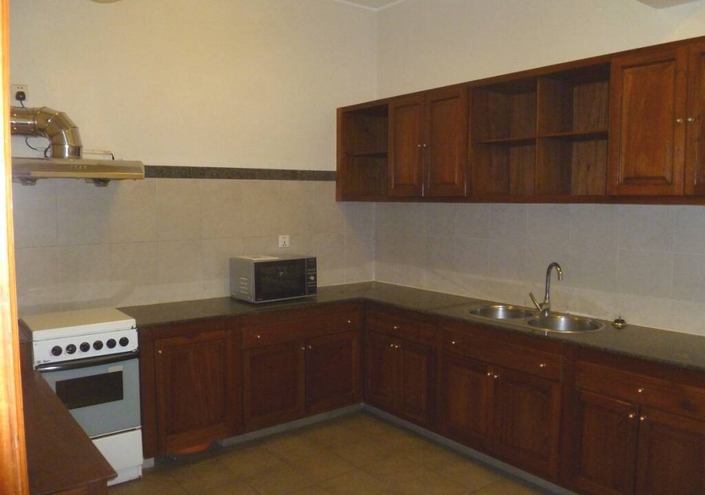 1705112303dc3a37-1-P1030083-2bedroomapartmentinBKK1