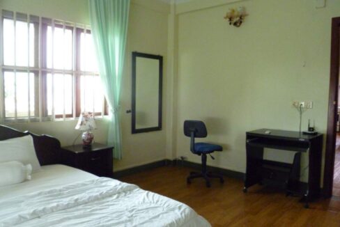 17051202036e1c6c-2-P1050119-1BedroomApartmentinBKK1