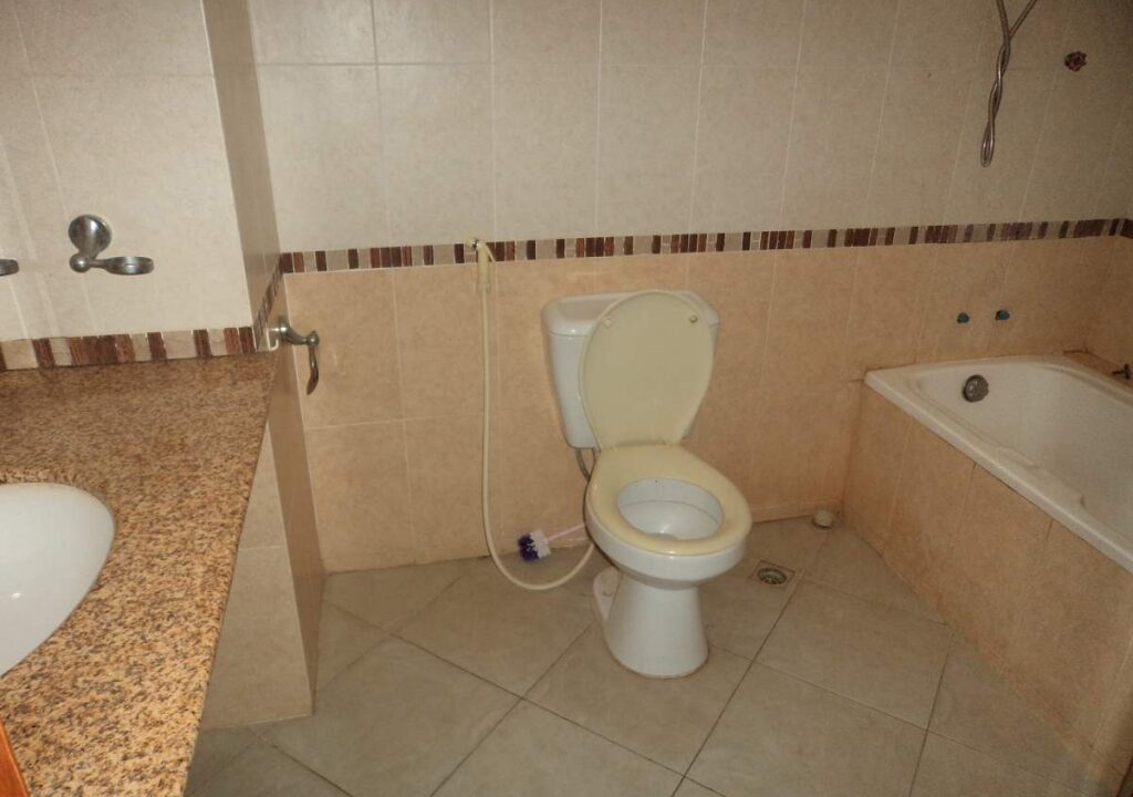 1705120301dd71e4-10-DSC01536-4BedroomVillainToulKork