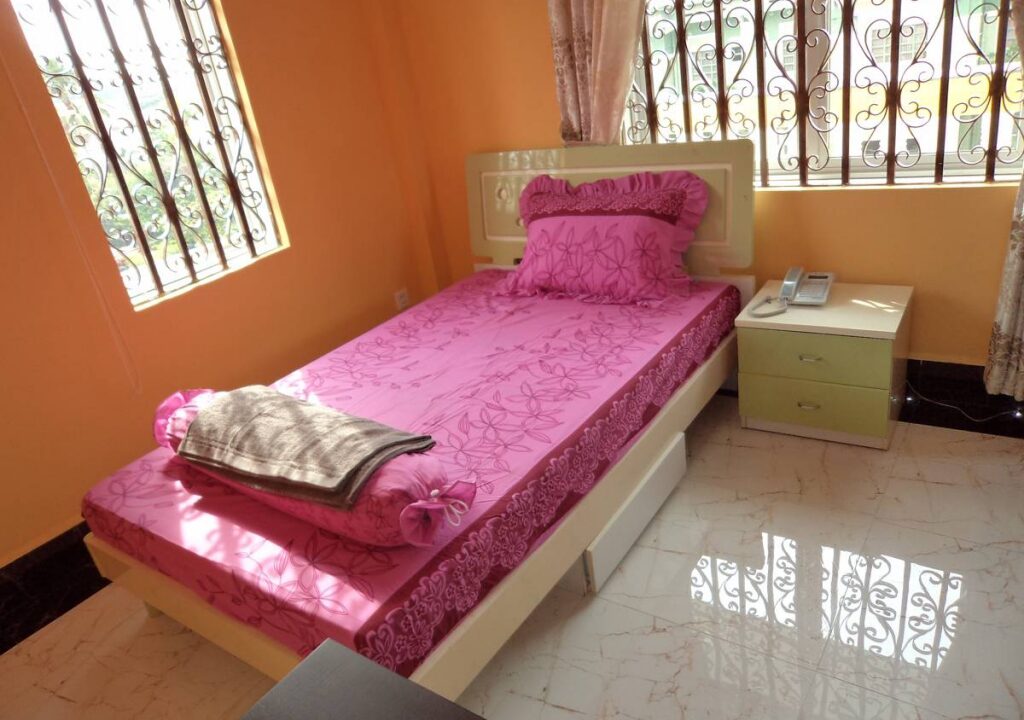 1705120309c0bdd5-10-DSC09690-2BedroomApartmentinWatPhnom