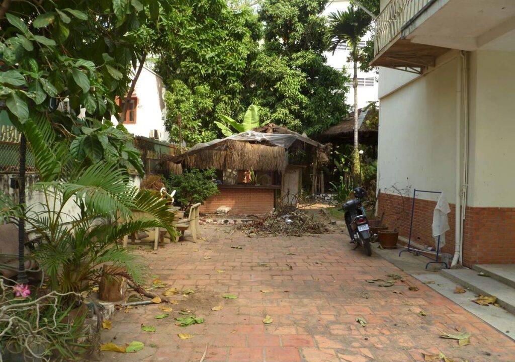 1705120406005ea0-10-P1030739-5BedroomVillainTonleBassac