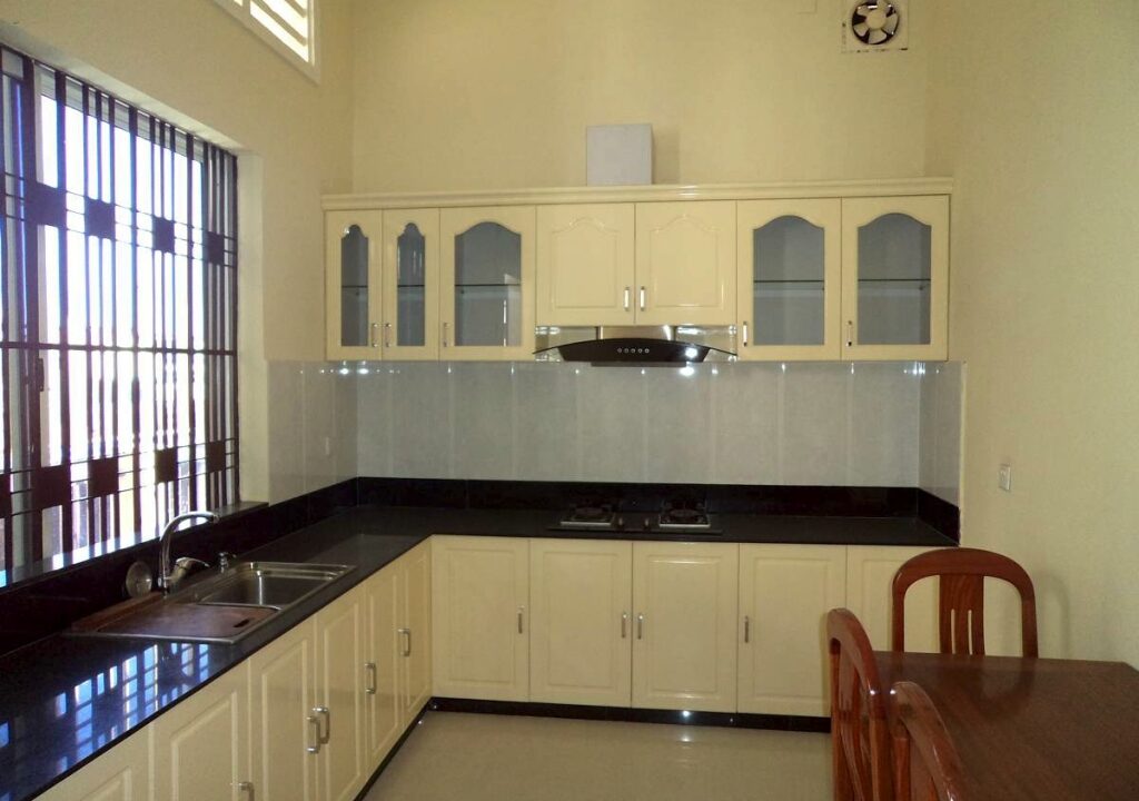 170512041035e1c7-1-DSC06833-2BedroomApartmentinToulTomPoung