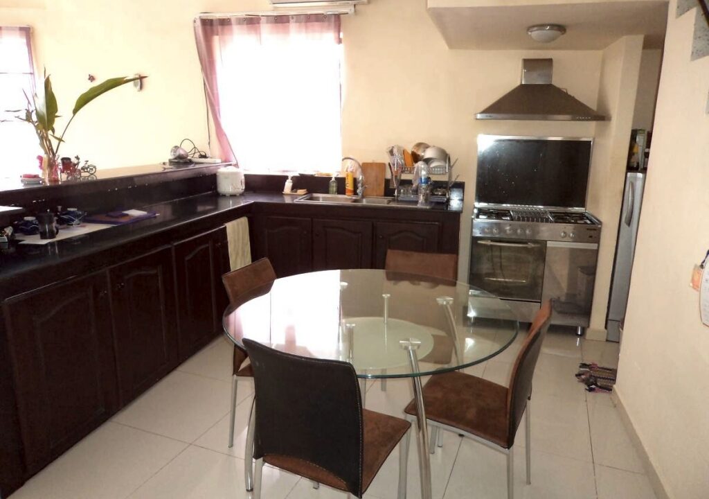 1705120603630136-1-DSC01756-2BedroomApartmentinDaunPenh