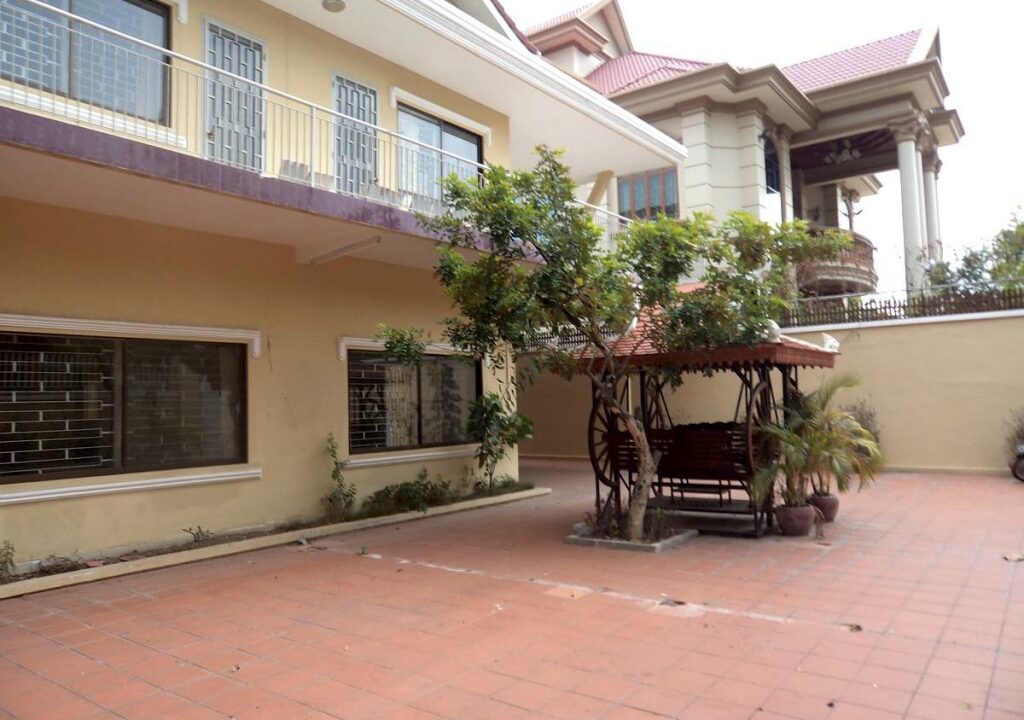 170512061375b85a-1-DSC01993-9BedroomVillainToulKork