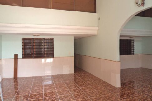 17051218000fbac0-1-DSC00198-4BedroomApartmentinWatPhnom
